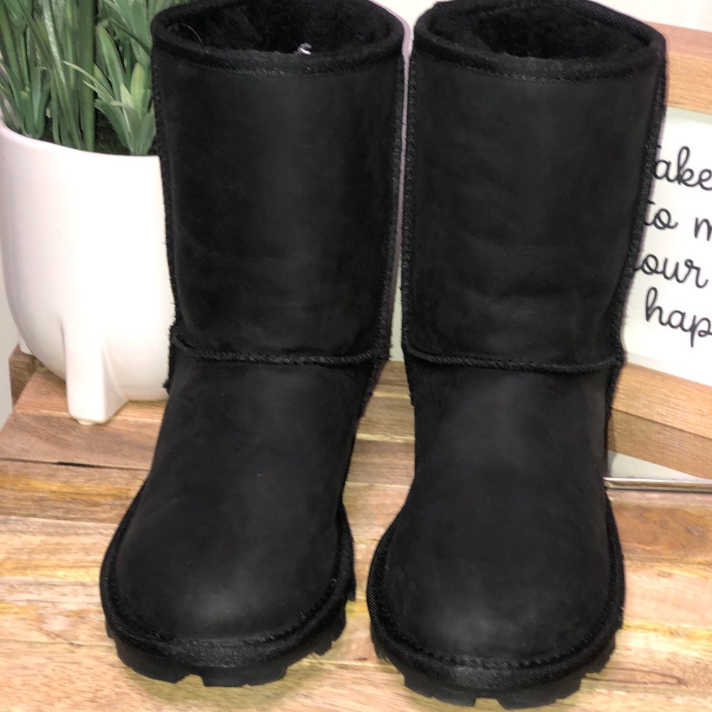 Ugg Classic Essential Leather Boots